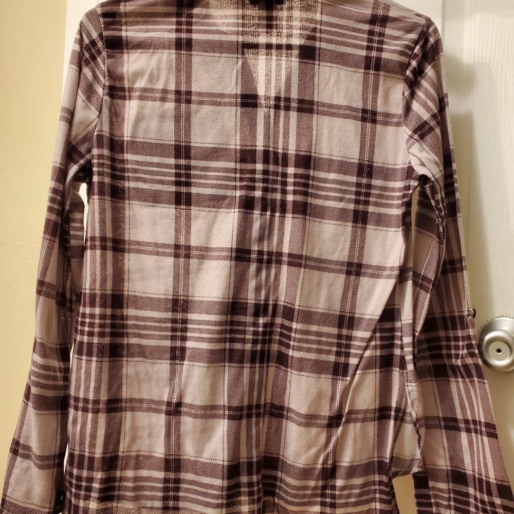 Shirt - Picture 4 of 4